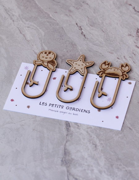 lot marque-page plage en bois avec animaux de la mer, tortue, étoile de mer, crabe découpé au laser